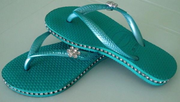 Chinelo Personalizado com Strass